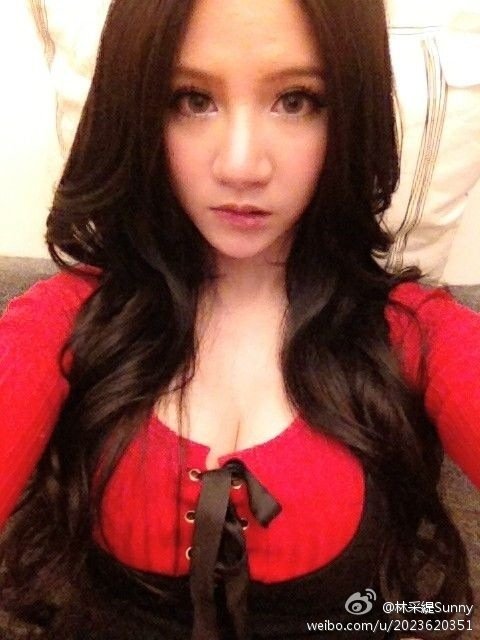 宅男女帝林采缇sunny微博雅照