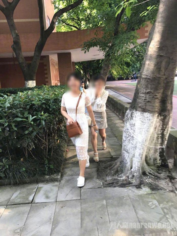 �������߿���˿�½�