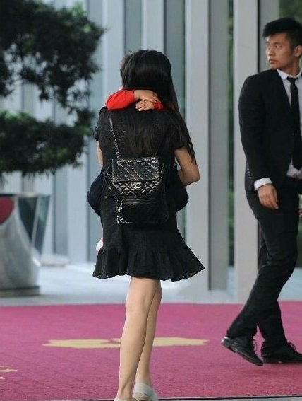 ��������Ө��һ������� ������������Ө������