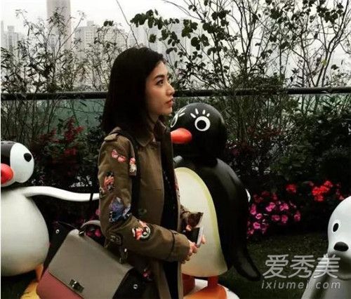 甘比晒礼物照是怎么回事 甘比晒什么礼物照 甘比晒礼物照是怎么回事 甘比晒什么礼物照