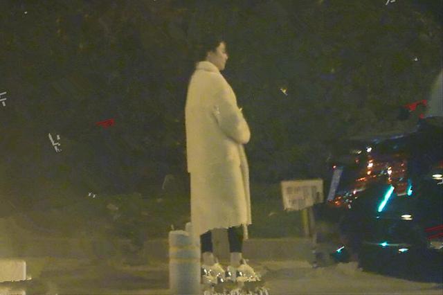 ��������ҹ�������� ������������ֺ�״̬���ɷǳ�Ů��