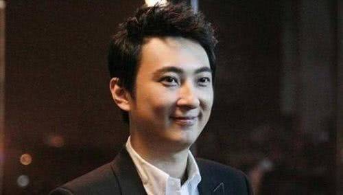 曝王思聪被逼联姻?女方系富豪千金身材圆润