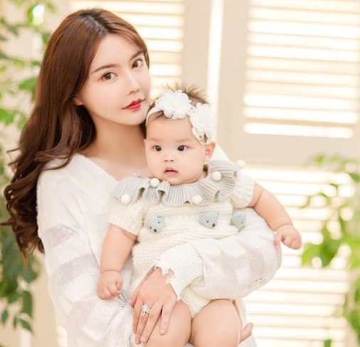 С��������Ӧ���˵��ʲô  ����ȽΪʲô��麢�ӹ�˭